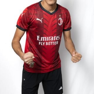 تيشرت الميلان الاساسى