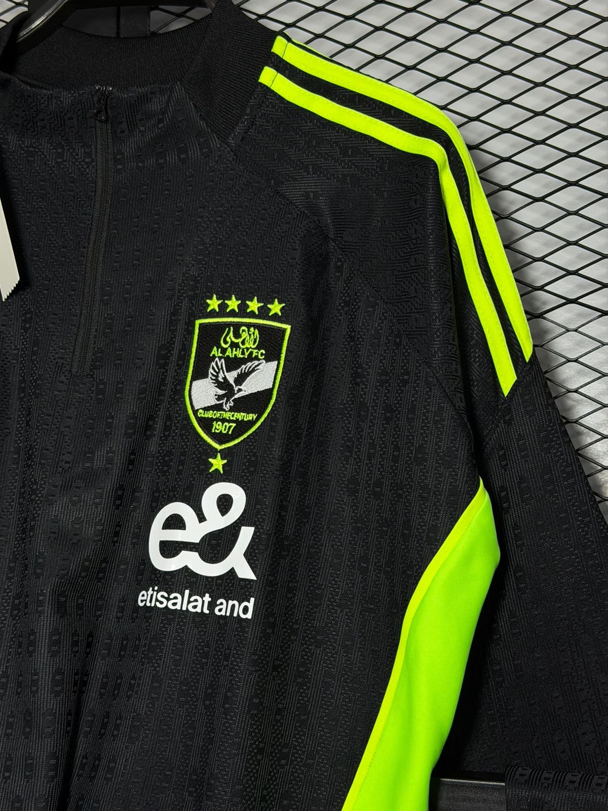تراك توب اهلى "اسود فى فسفورى" - الصورة 7